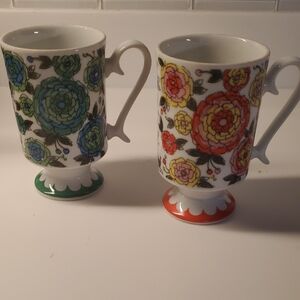 Set of 2 Royal Crown Arnart SMUG MUGS